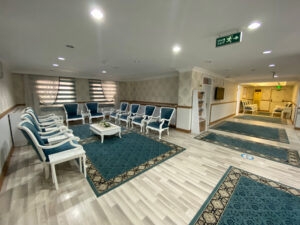 Antalya-yeşilyurt-üniversite-yurdu-lobby-giriş-karşılama-beklemesalonu